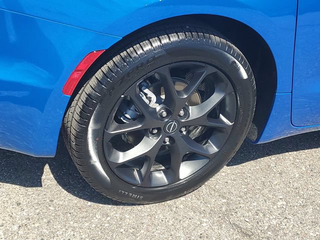 New 2026 Chrysler Pacifica Select w/ S Appearance Package FWD image 5