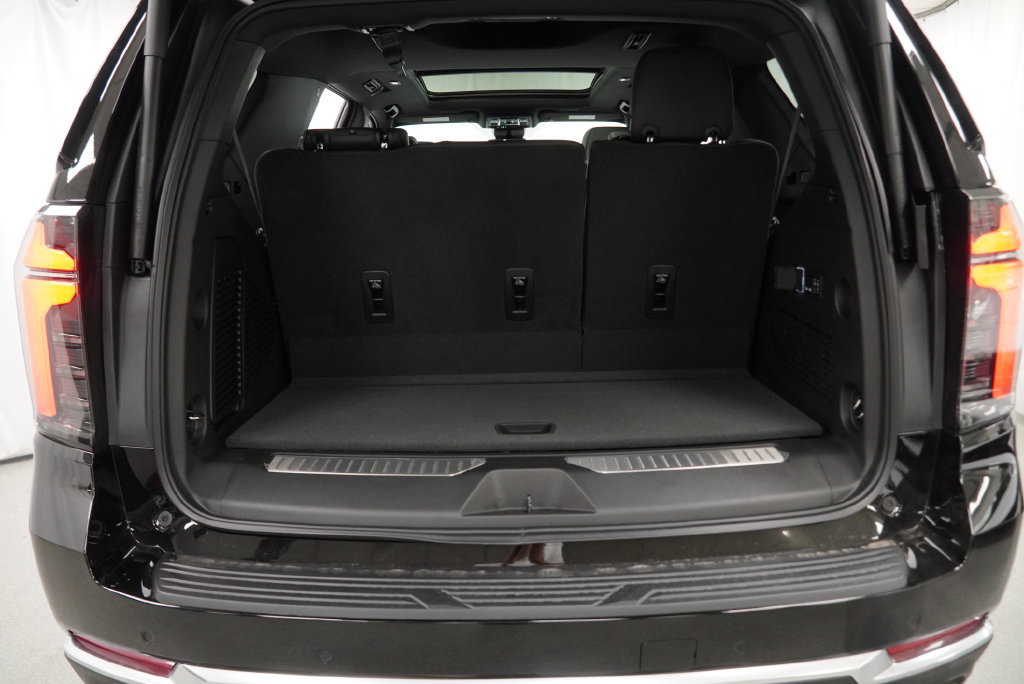 New 2026 Chevrolet Tahoe High Country AWD/4WD image 28