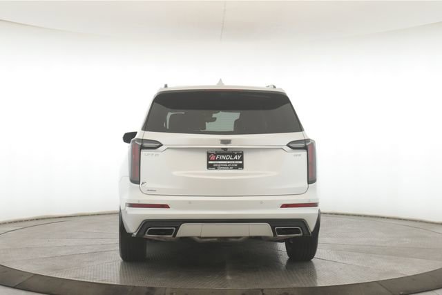 Used 2022 Cadillac XT6 Sport w/ Technology Package image 11