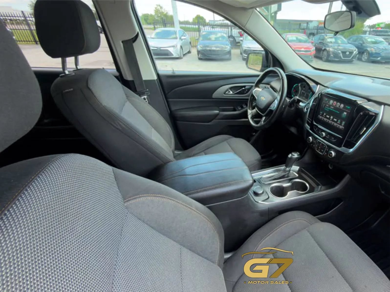 Used 2018 Chevrolet Traverse LT FWD image 16