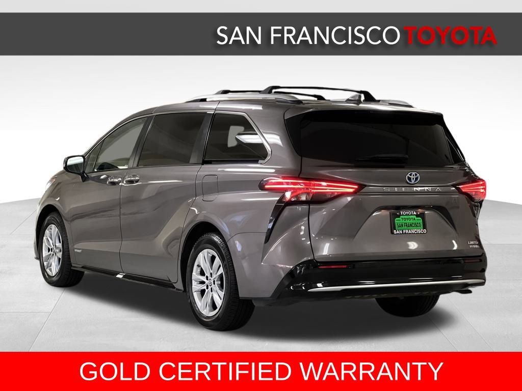 Certified 2021 Toyota Sienna Limited image 3