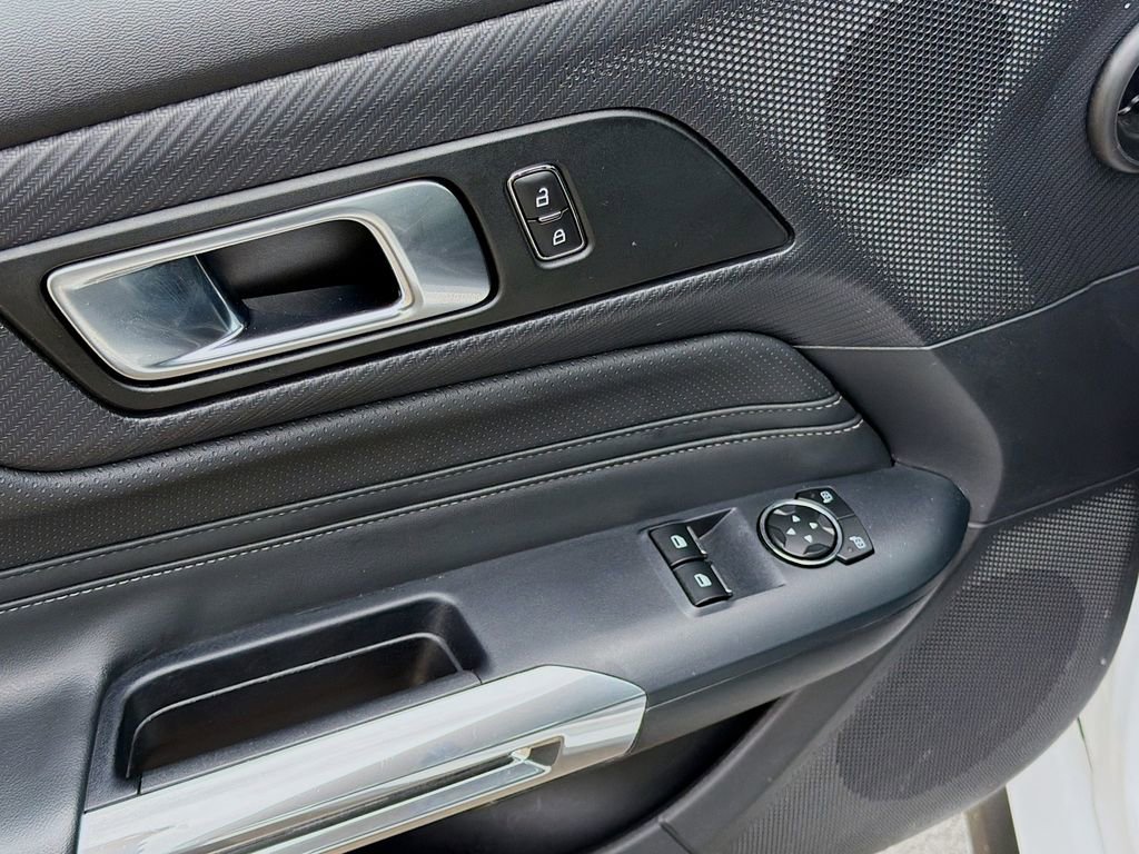 Used 2024 Ford Mustang Premium image 23