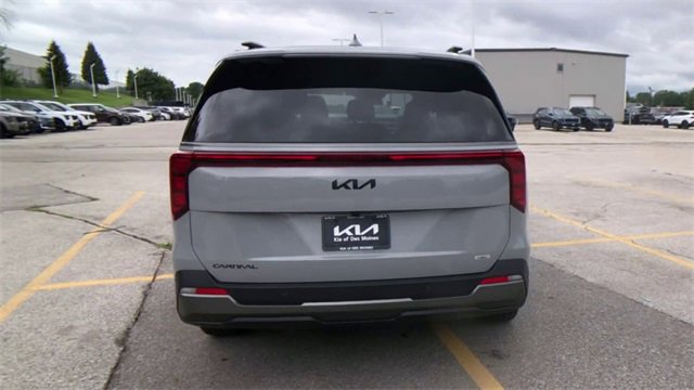 New 2026 Kia Carnival SX w/ SX Dark Edition Package image 2
