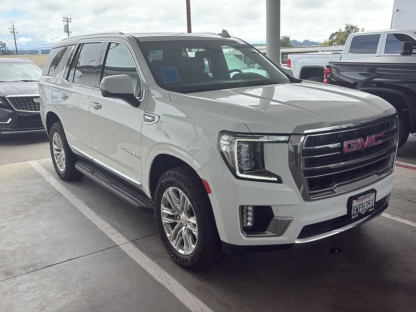 Used 2021 GMC Yukon SLT w/ SLT Premium Package