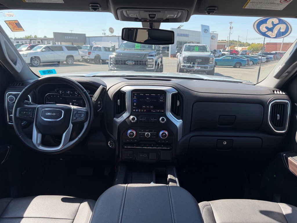 Used 2023 GMC Sierra 2500 SLT w/ SLT Preferred Package AWD/4WD image 42