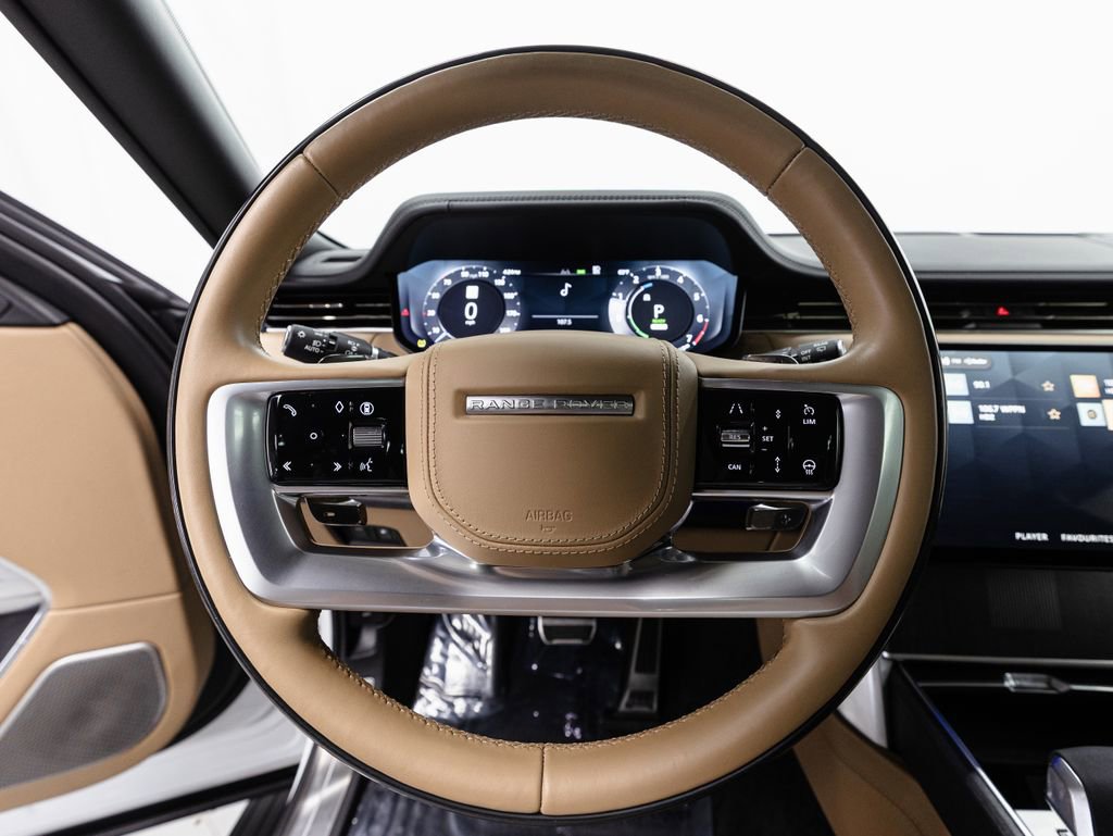 Used 2024 Land Rover Range Rover Autobiography AWD/4WD image 11