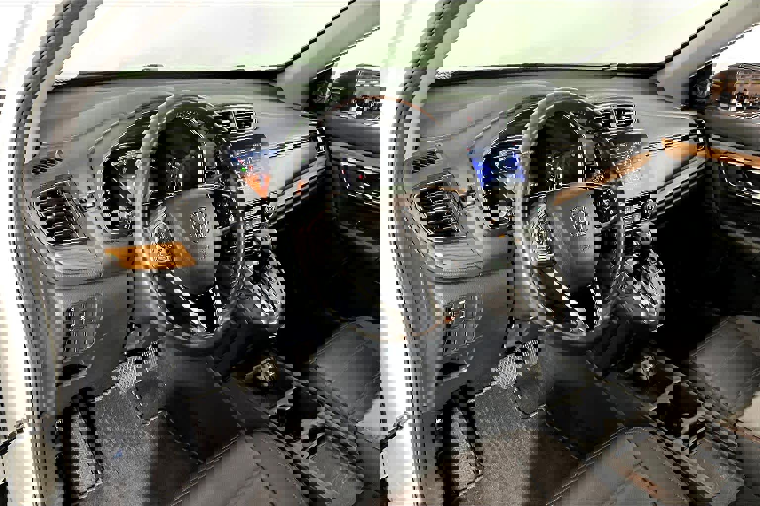 Used 2019 Honda CR-V Touring image 17