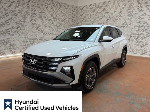 Certified 2026 Hyundai Tucson Blue SE w/ Tow & Go Package AWD/4WD image 3