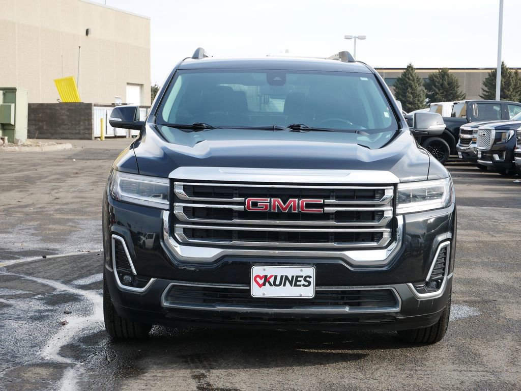 Used 2023 GMC Acadia SLT AWD/4WD image 2