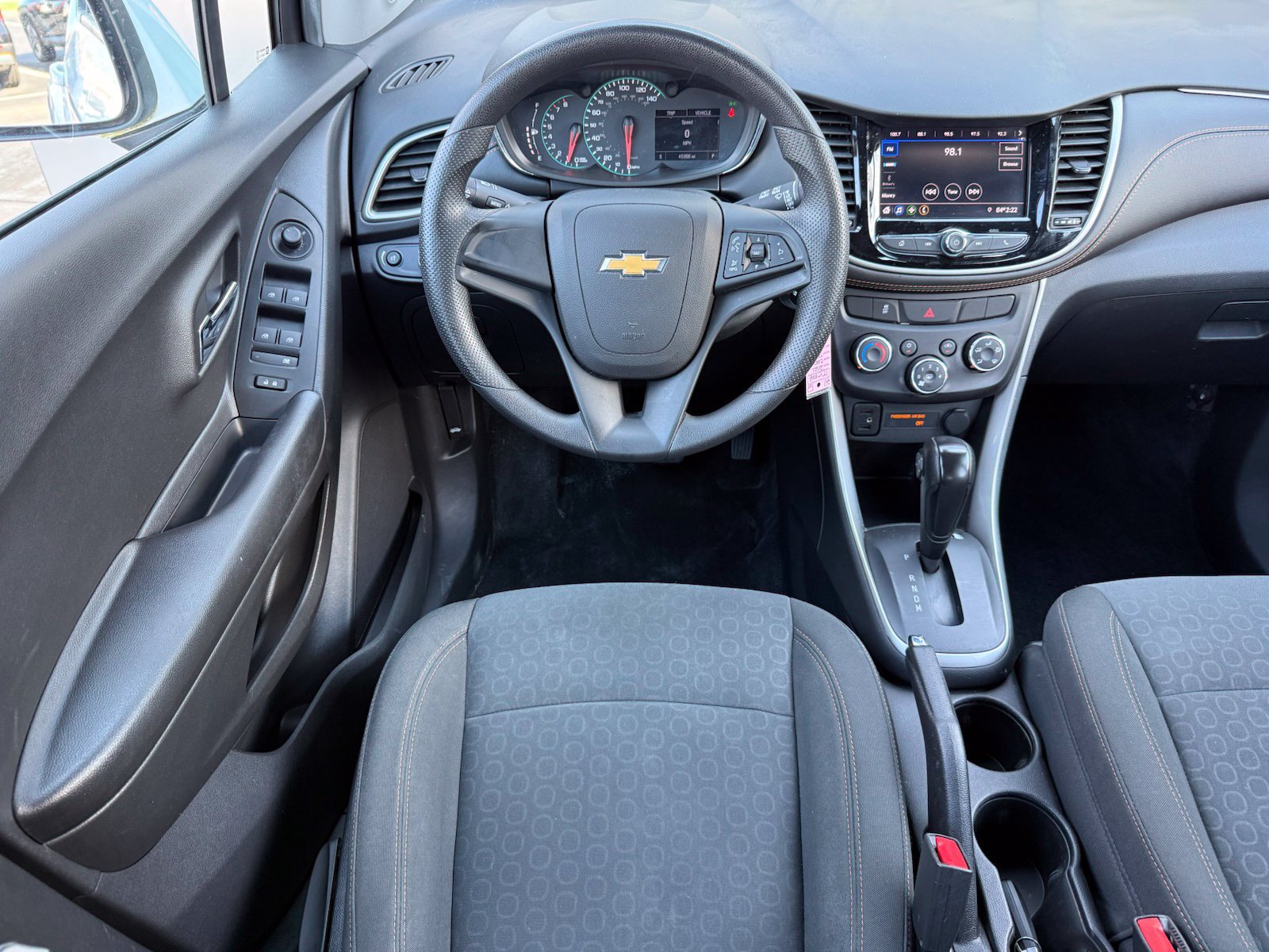 Used 2021 Chevrolet Trax LS AWD/4WD image 19