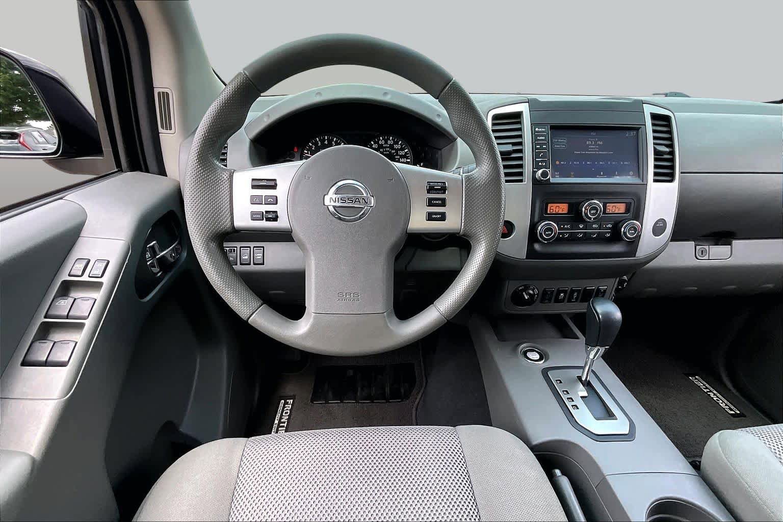 Used 2020 Nissan Frontier SV w/ Midnight Edition Floor Mats AWD/4WD image 6