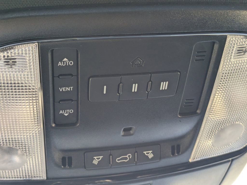 Used 2023 Dodge Durango R/T image 26