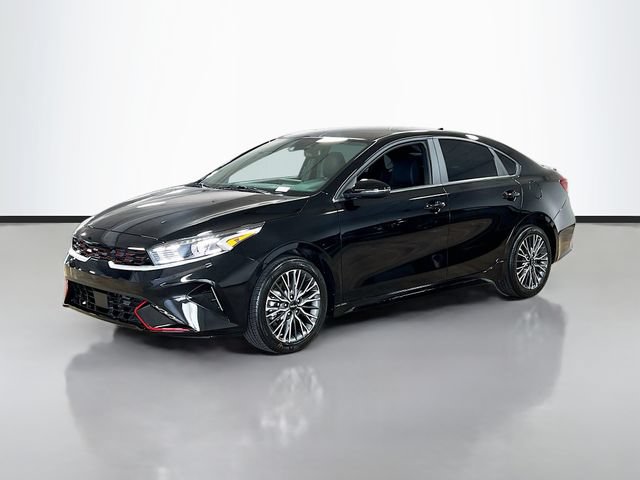 Certified 2024 Kia Forte GT-Line FWD image 3