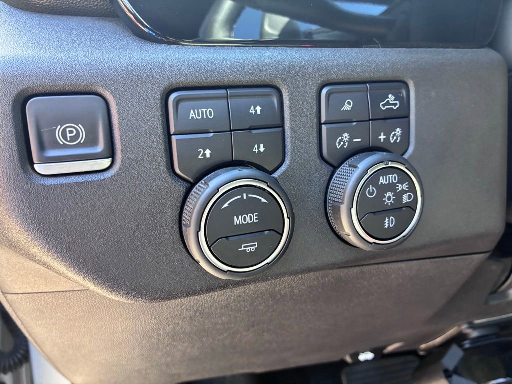 Used 2022 Chevrolet Silverado 1500 ZR2 AWD/4WD image 30