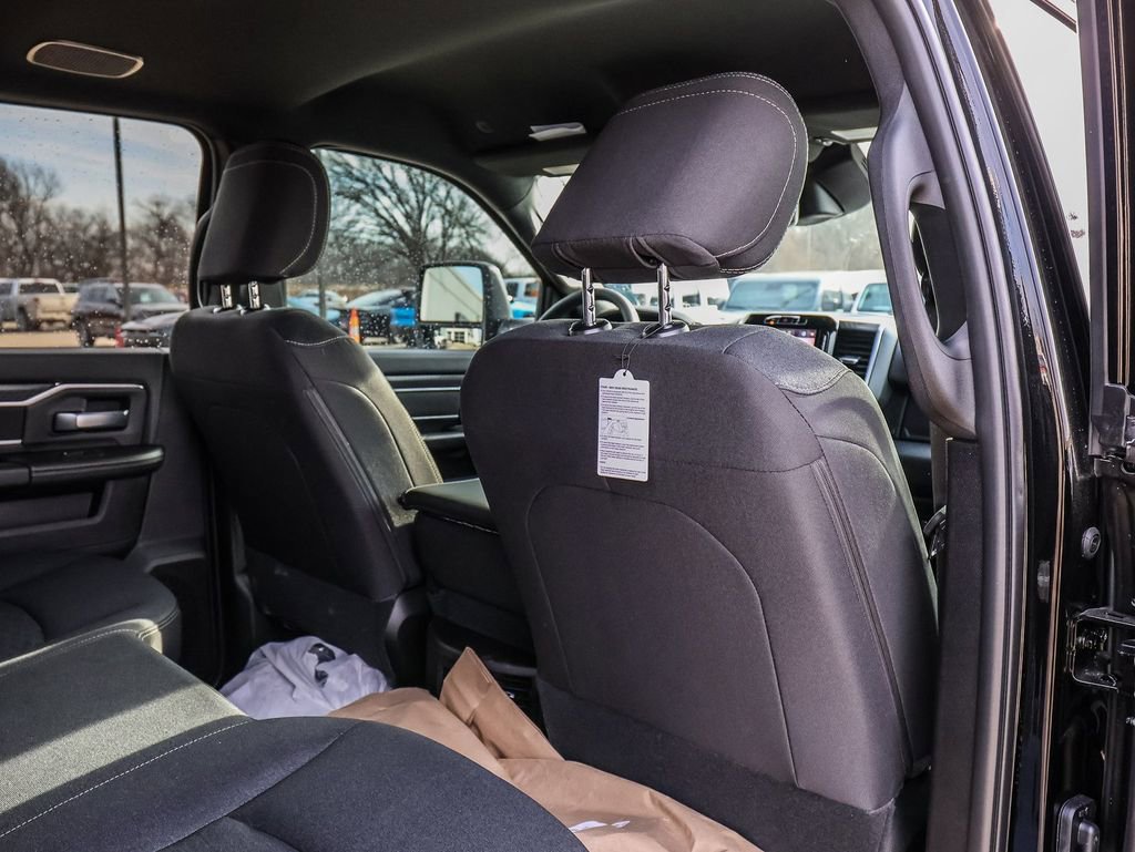 New 2026 RAM 5500 4x4 Crew Cab image 21