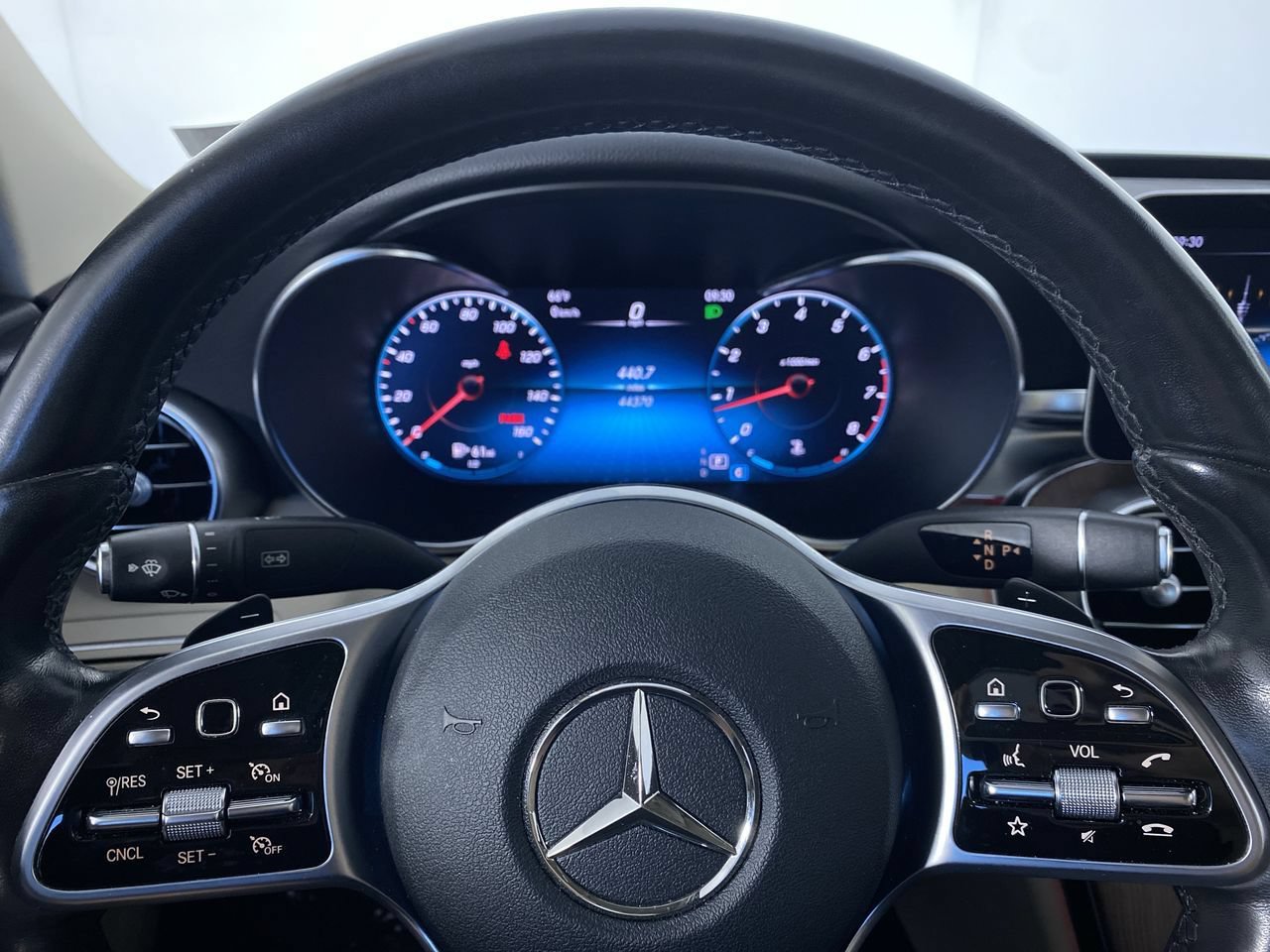 Used 2021 Mercedes-Benz C 300 4MATIC Sedan image 3