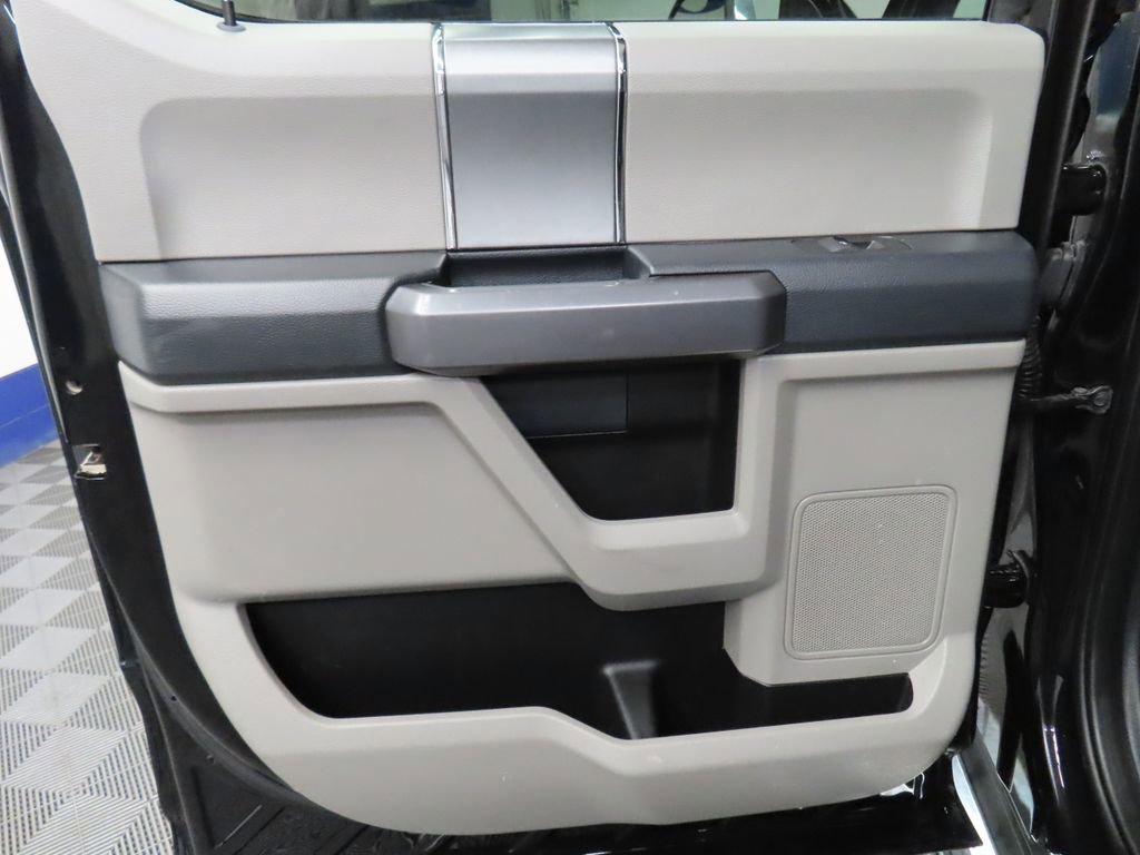 Used 2022 Ford F450 XLT w/ XLT Premium Package image 57