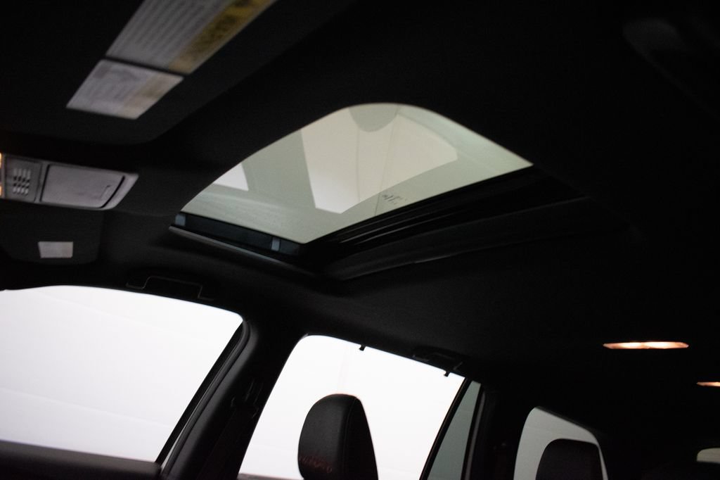 Used 2022 Honda Pilot TrailSport image 20
