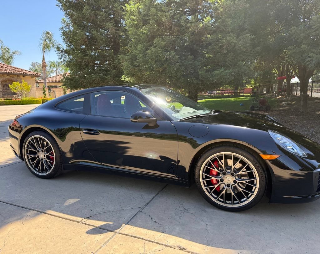 Used 2018 Porsche 911 Carrera S RWD image 19