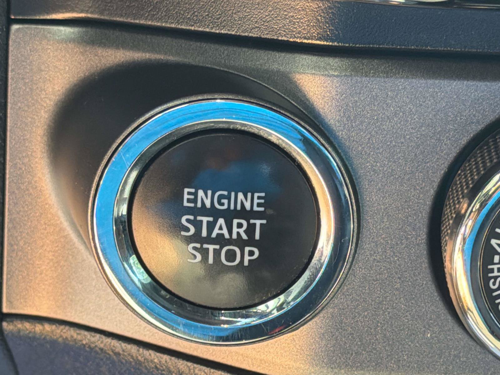 Used 2017 Toyota Tacoma TRD Sport w/ Tow Package (A/T) AWD/4WD image 36