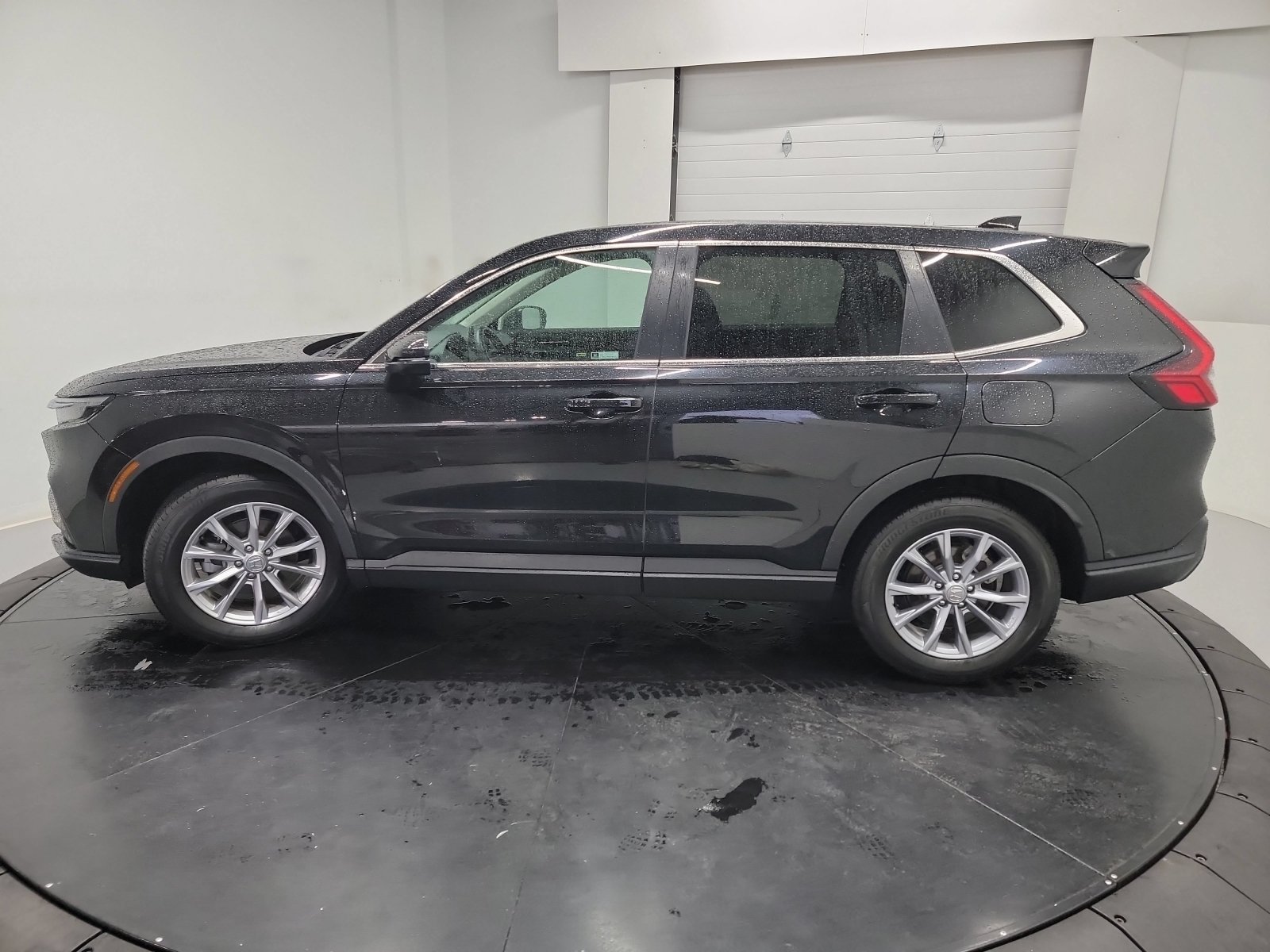 Used 2024 Honda CR-V EX-L image 5