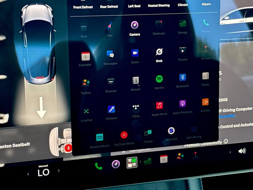 Used 2025 Tesla Model 3 Long Range RWD image 27