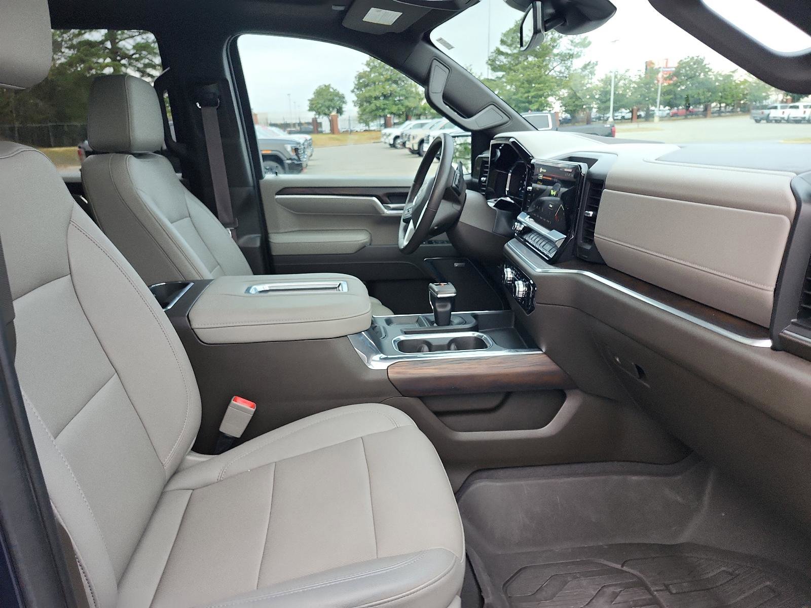 Certified 2022 GMC Sierra 1500 SLT image 8