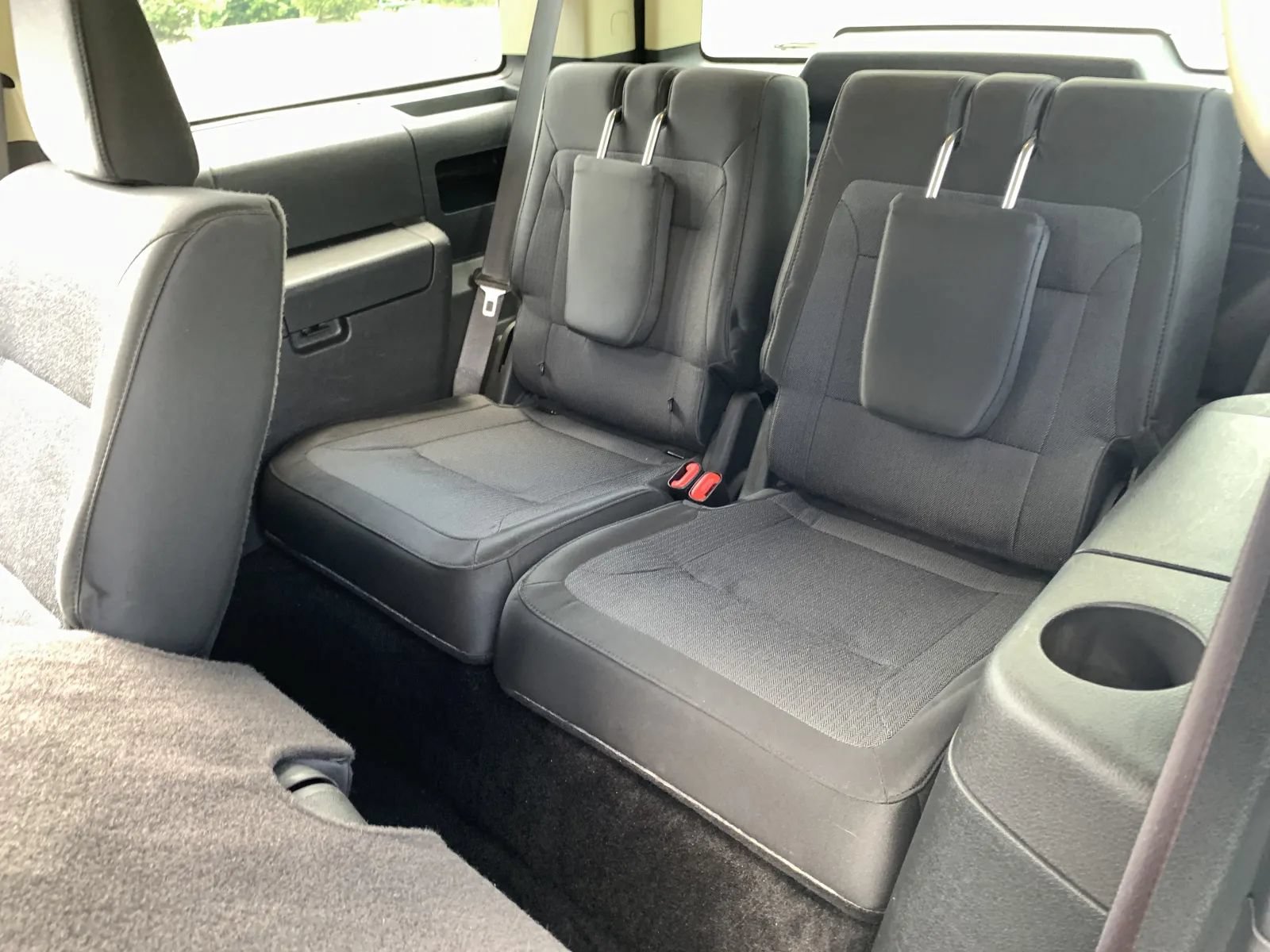 Used 2019 Ford Flex SE FWD image 31