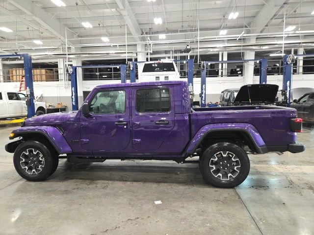 New 2026 Jeep Gladiator Sport image 6