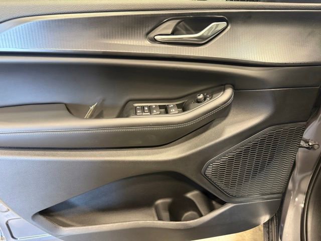 New 2025 Jeep Grand Cherokee Laredo w/ Luxury Tech Group I image 7