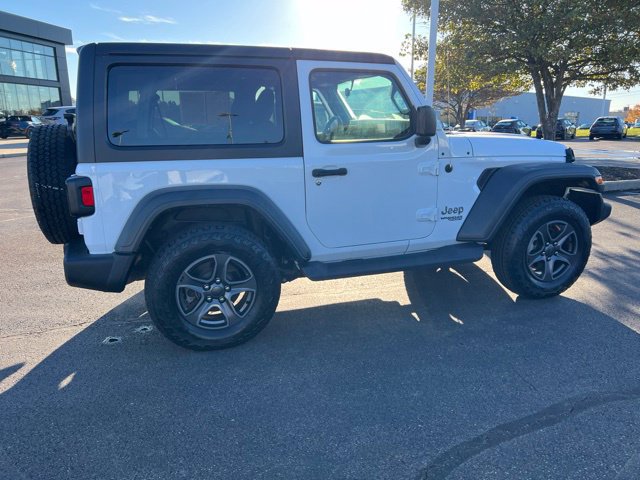 Used 2018 Jeep Wrangler Sport AWD/4WD image 2
