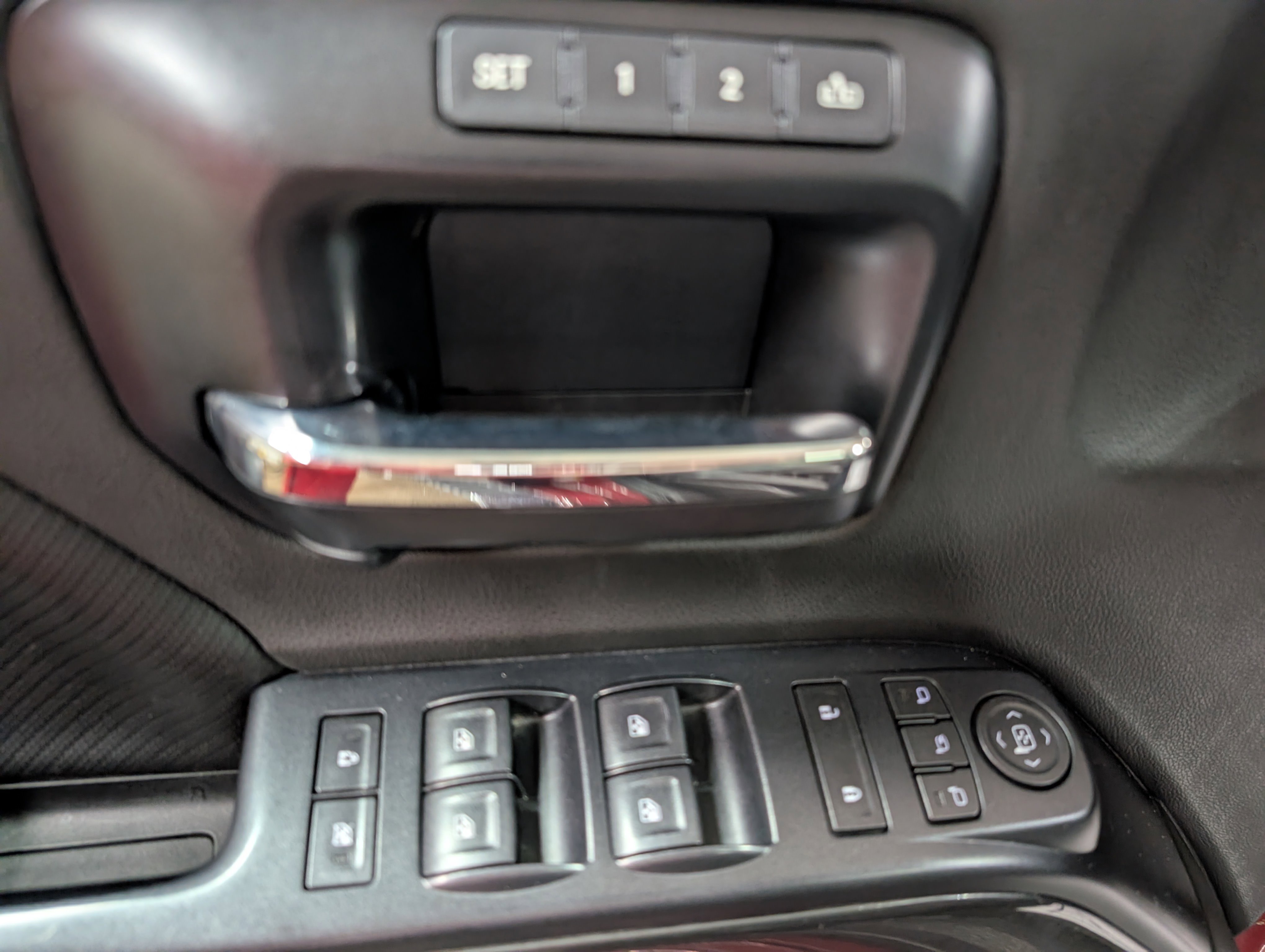 Used 2014 GMC Sierra 1500 SLT w/ All-Terrain Package AWD/4WD image 17