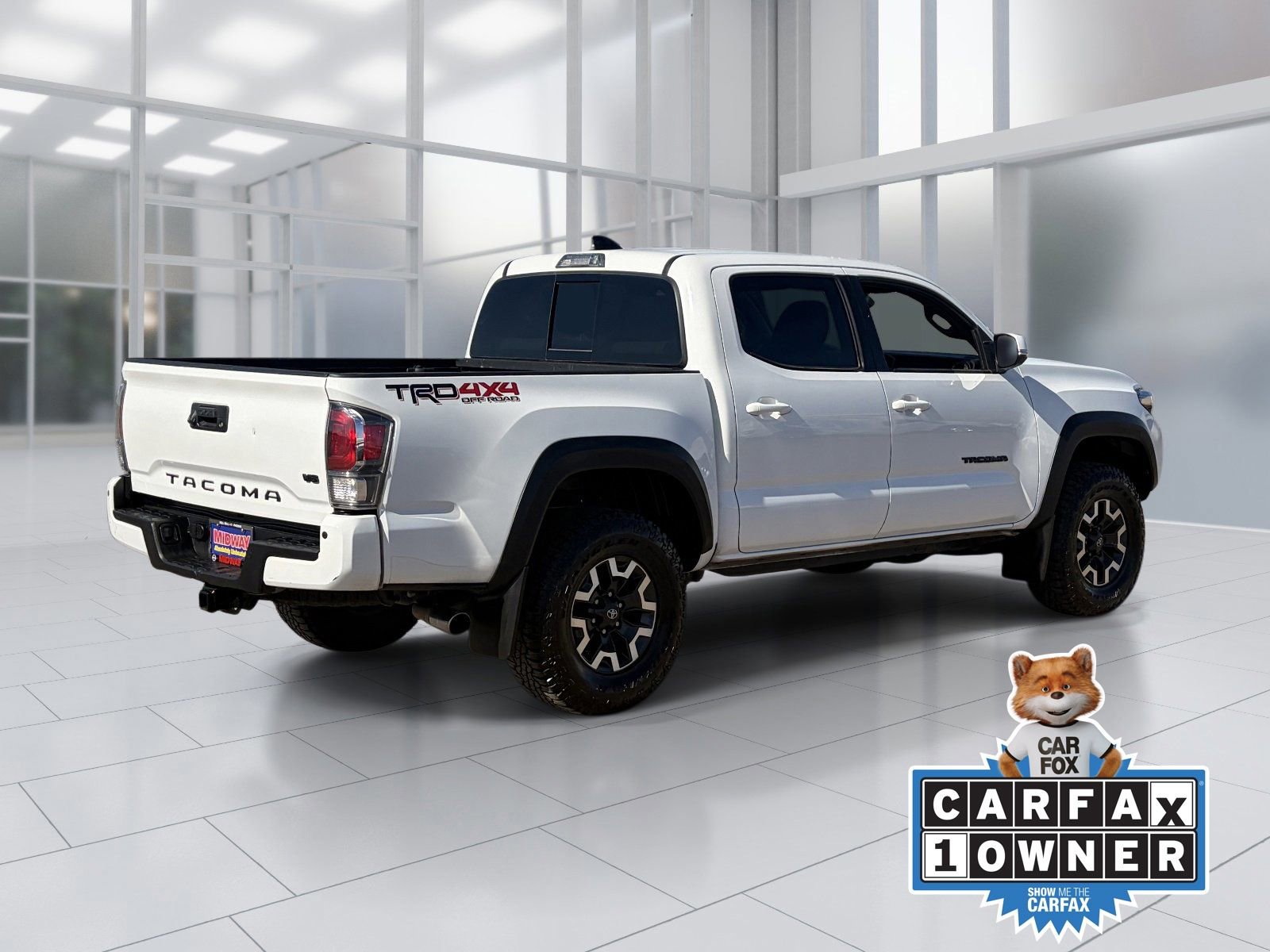 Used 2023 Toyota Tacoma TRD Off-Road w/ Technology Package AWD/4WD image 6