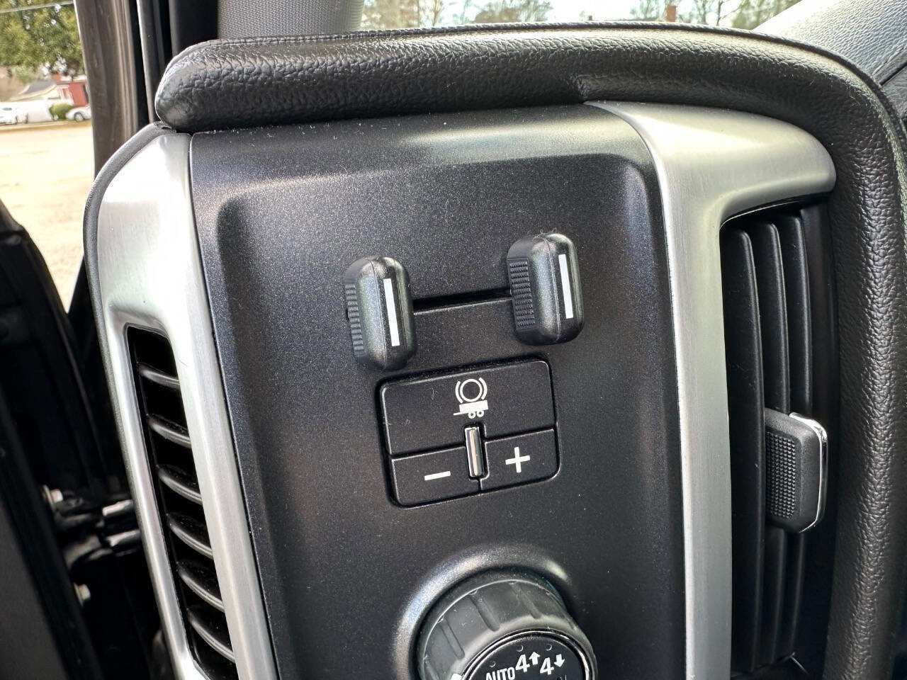 Used 2017 GMC Sierra 1500 SLT w/ SLT Premium Package image 26