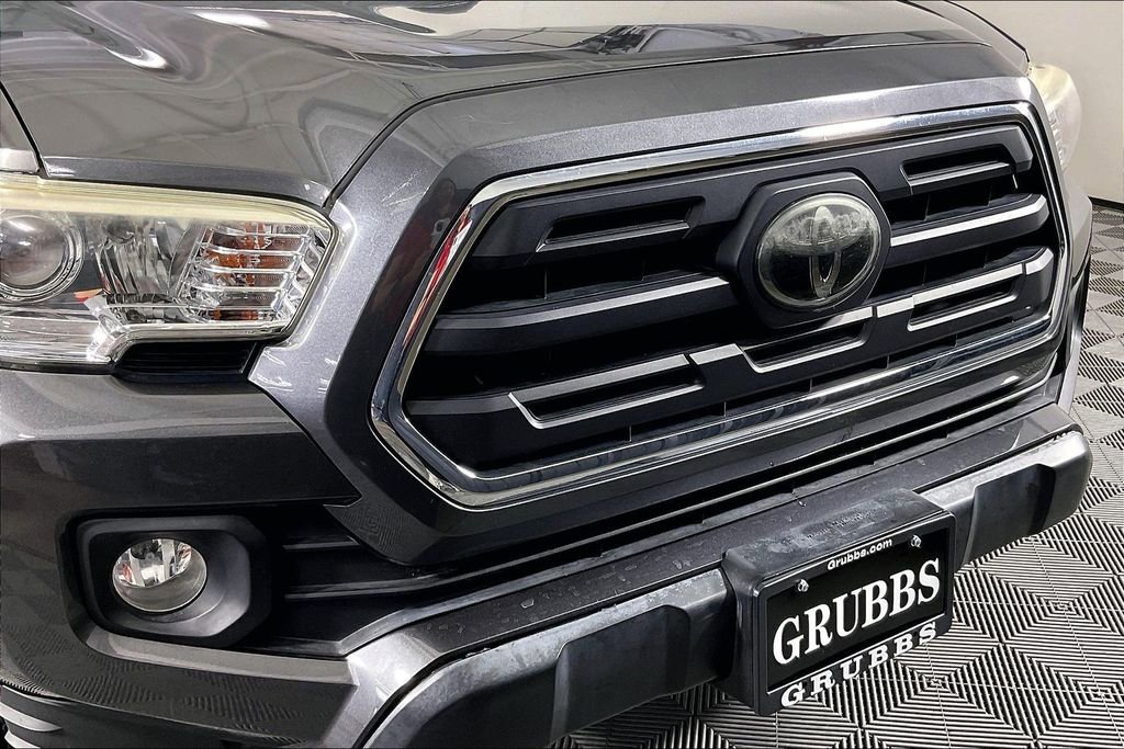 Used 2019 Toyota Tacoma SR5 AWD/4WD image 37