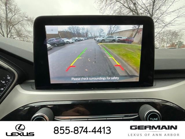 Used 2020 Ford Escape SE image 19