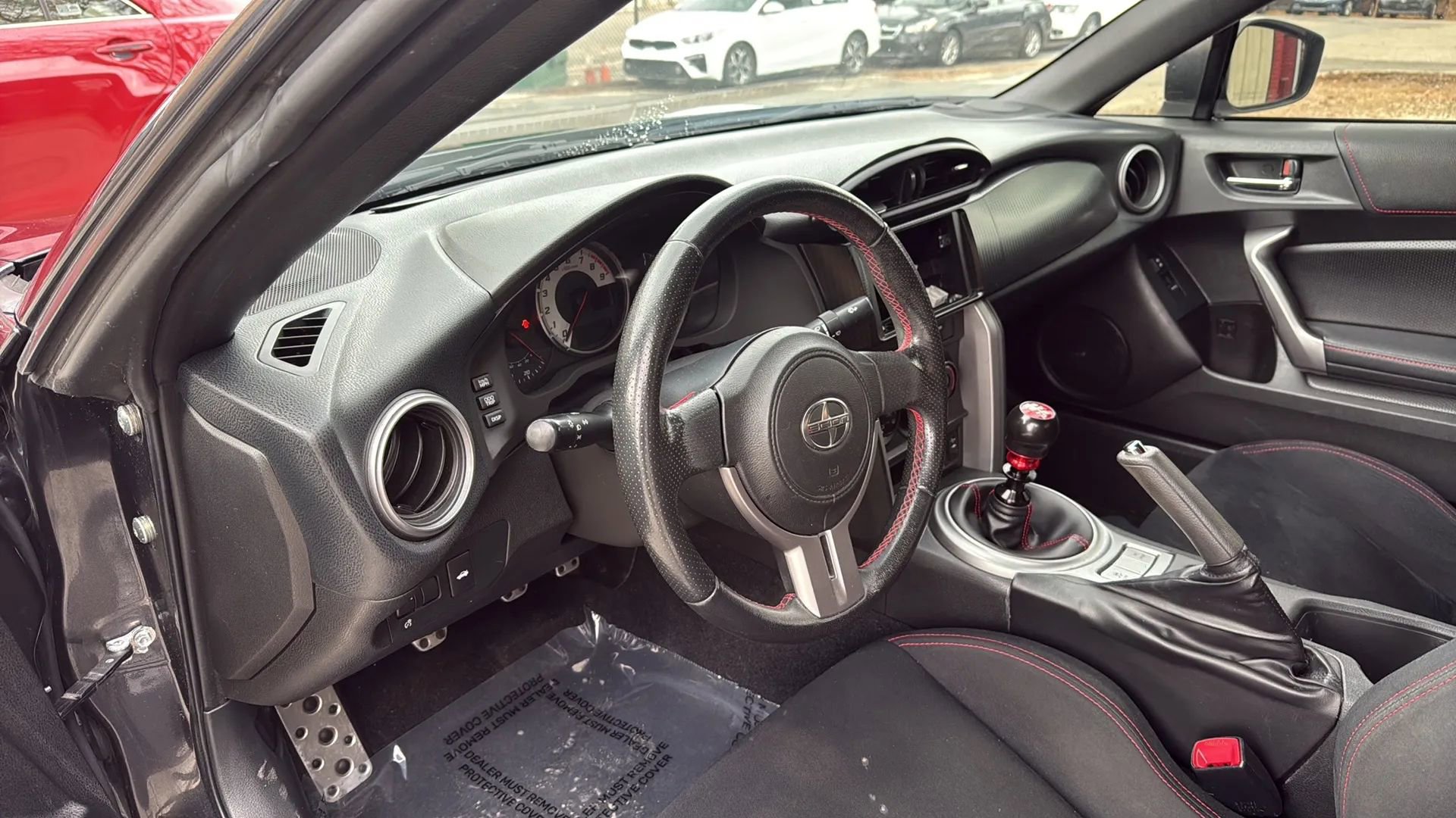 Used 2013 Scion FR-S 10 Series image 9