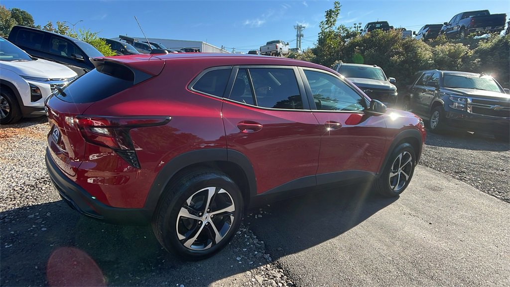 New 2026 Chevrolet Trax RS image 5