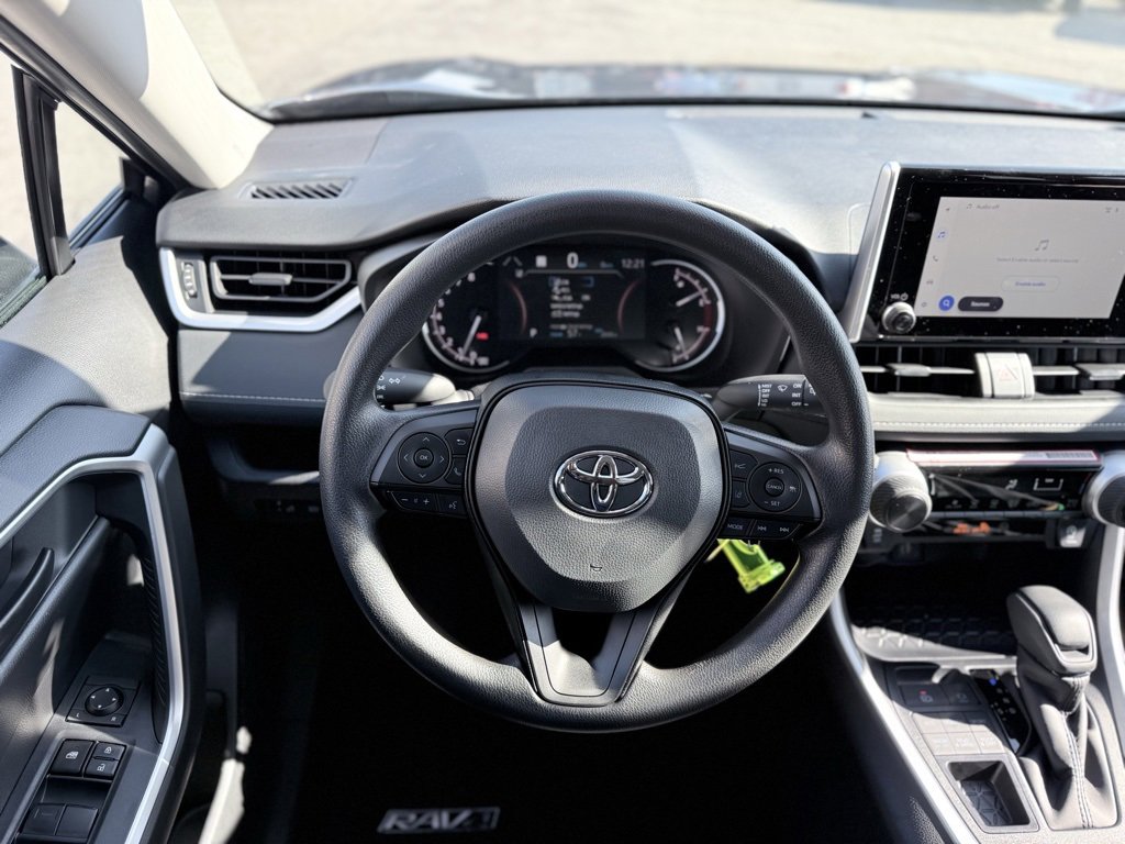 Used 2025 Toyota RAV4 LE image 13