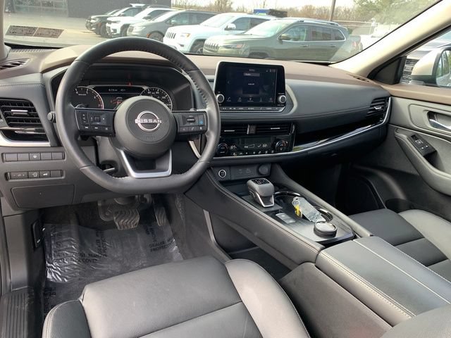 Used 2023 Nissan Rogue SL AWD/4WD image 17