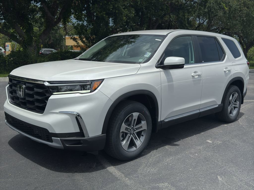 New 2025 Honda Pilot EX-L image 3