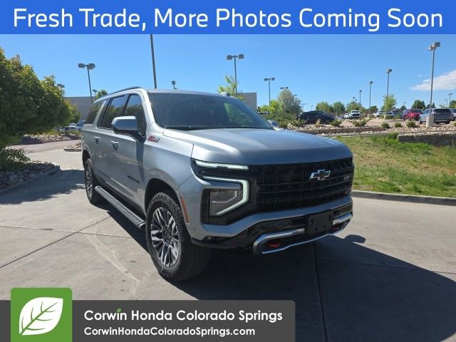 Used 2025 Chevrolet Suburban Z71 AWD/4WD image 1