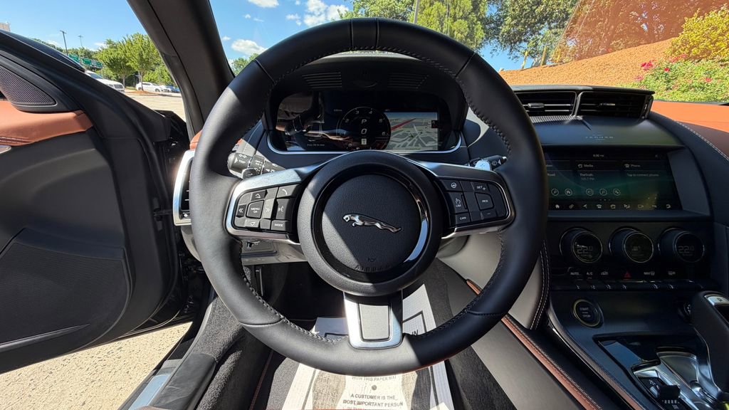 Used 2024 Jaguar F-TYPE R-Dynamic RWD image 13