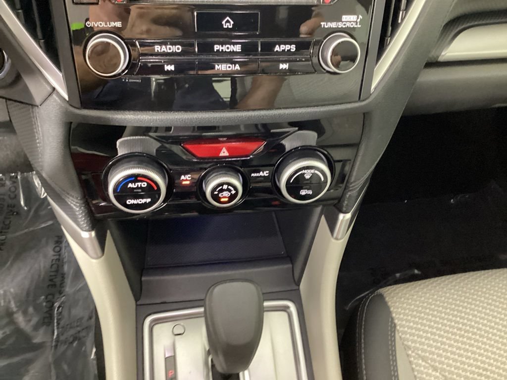 Used 2020 Subaru Forester Premium AWD/4WD image 23