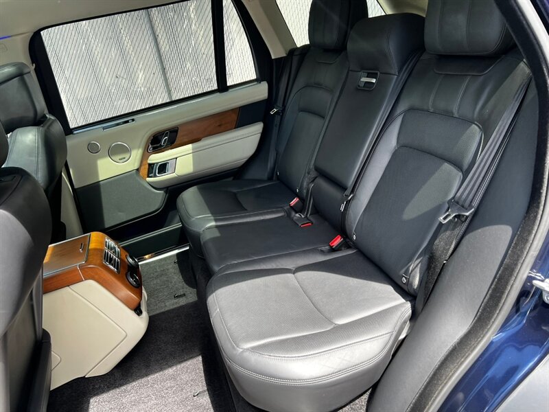 Used 2021 Land Rover Range Rover P525 Westminster Edition LWB AWD/4WD image 21