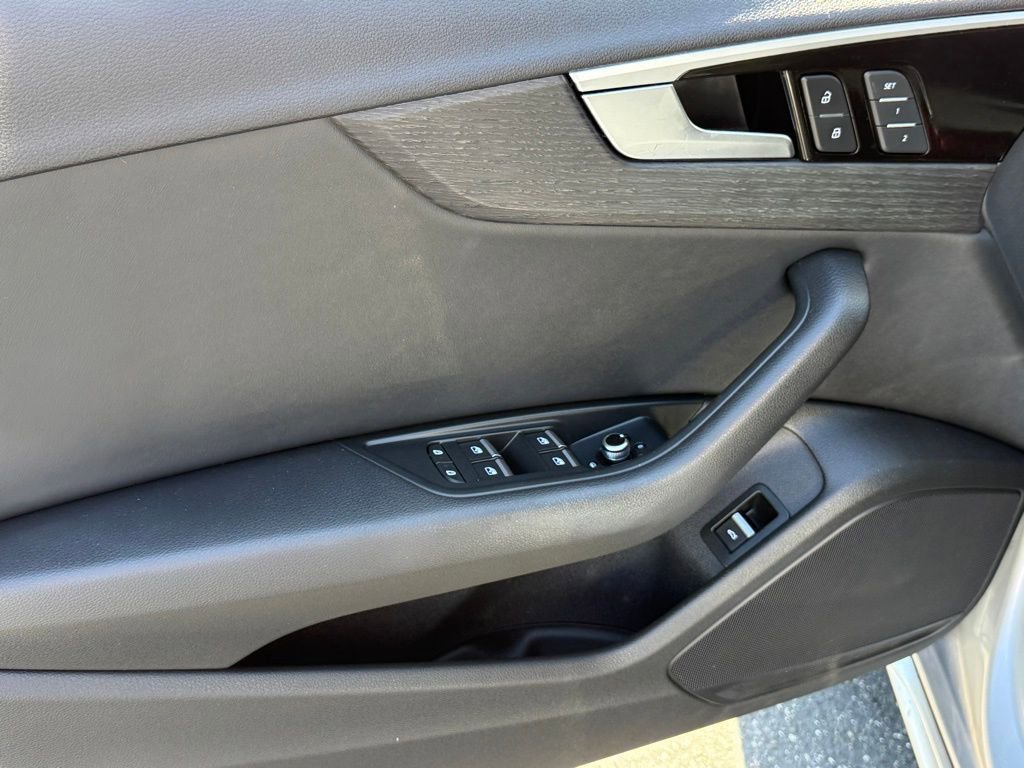 Used 2020 Audi A4 2.0T Premium w/ Convenience Package image 9