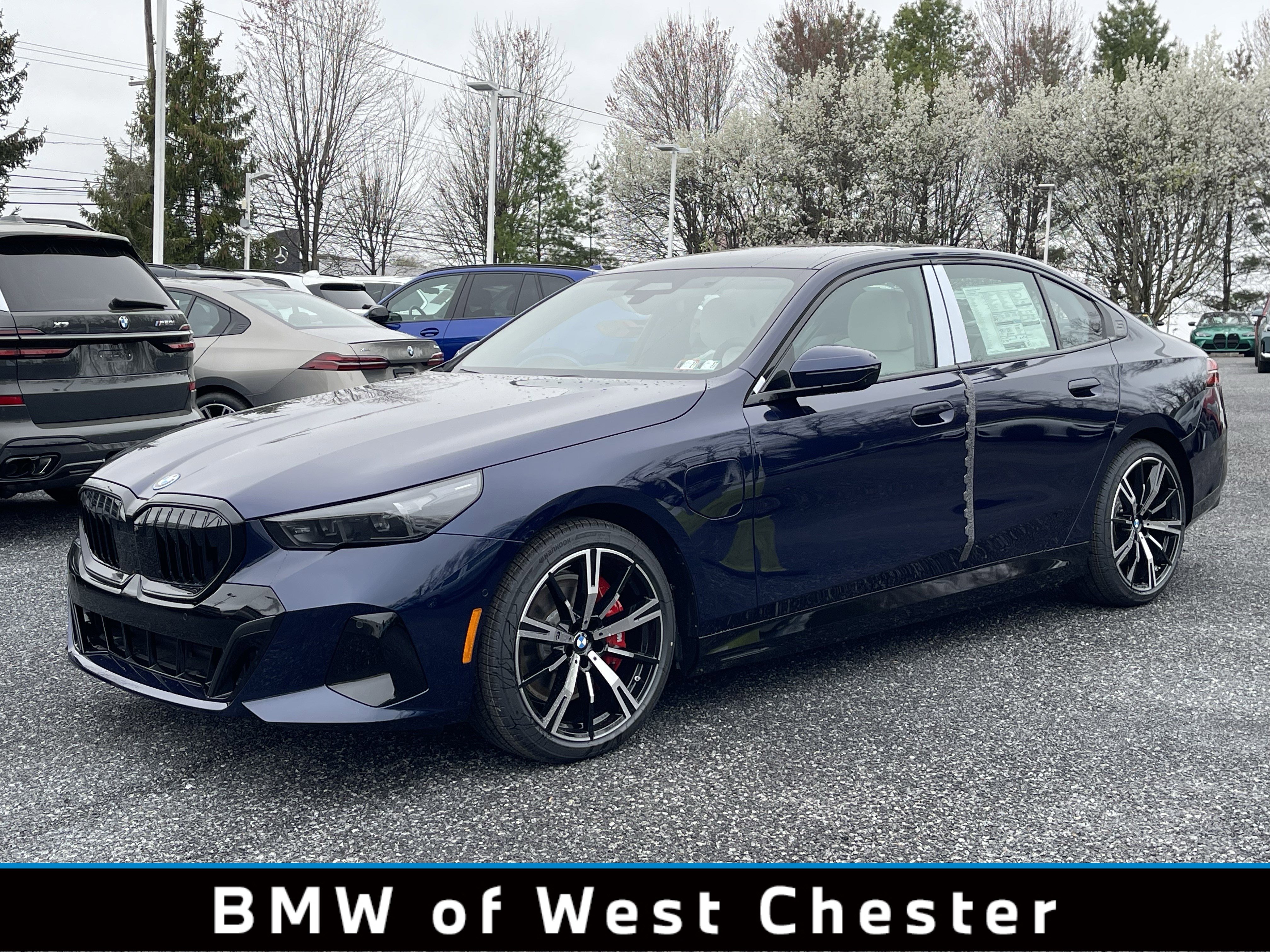 New 2026 BMW 550e xDrive
