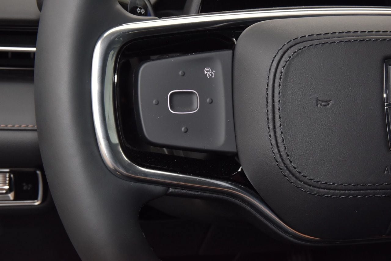 New 2026 Lincoln Nautilus Reserve AWD/4WD image 30