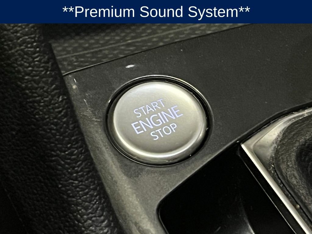 Used 2022 Volkswagen Tiguan SE R-Line AWD/4WD image 16