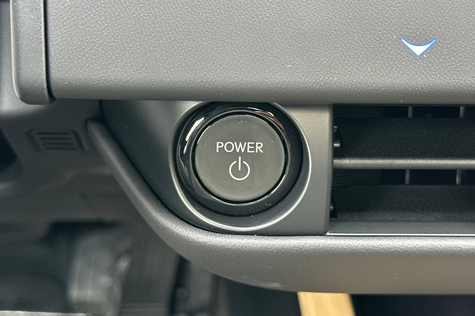 New 2026 Lexus ES 350e w/ Executive Package FWD image 16